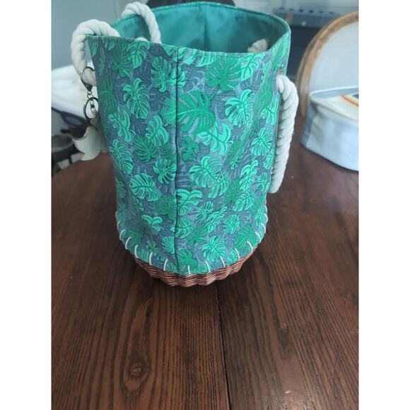 Disney Old Key West‎ Resort Tote Bag, Wicker Bottom, NWT, Vacation Beach Tote - Picture 5 of 8